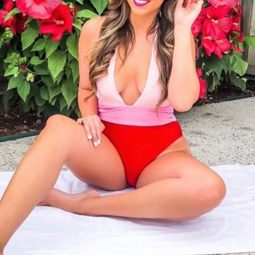 NEW Sitting Pretty Poolside Color Block Swimsuit - Picture 2 of 6